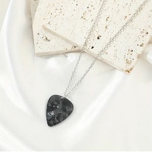 Brand New, Guitar pick necklaces